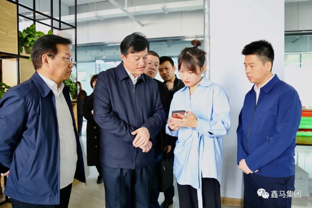 【鑫马要闻】运城市人社局局长李旸深入理想创业大厦调研就业创业工作(图14)