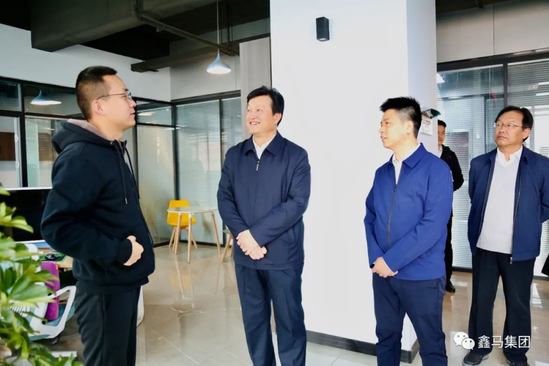 【鑫马要闻】运城市人社局局长李旸深入理想创业大厦调研就业创业工作(图15)