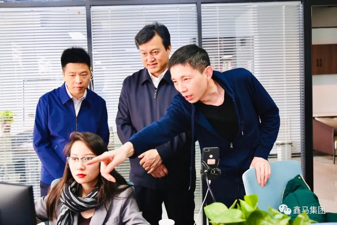 【鑫马要闻】运城市人社局局长李旸深入理想创业大厦调研就业创业工作(图18)