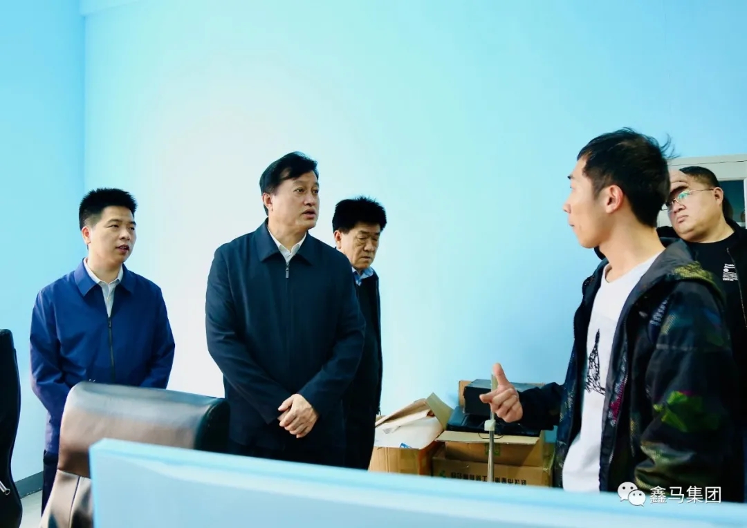 【鑫马要闻】运城市人社局局长李旸深入理想创业大厦调研就业创业工作(图22)