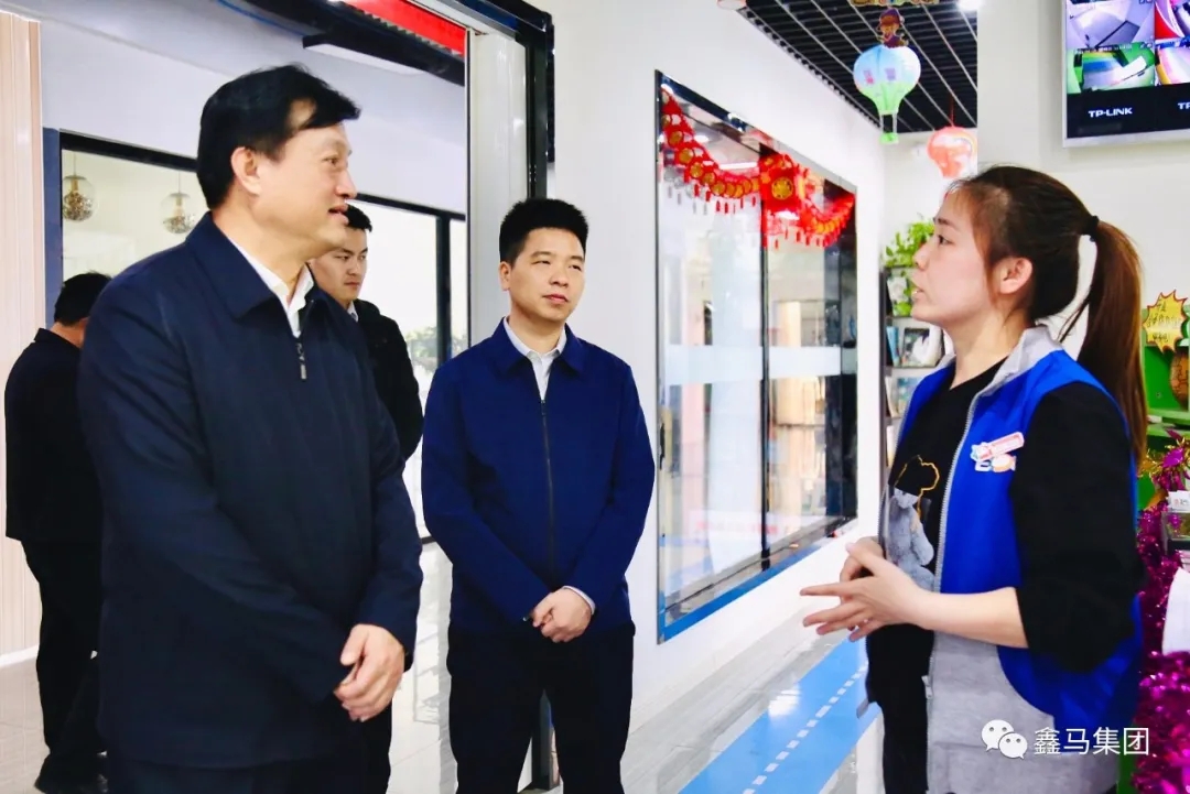 【鑫马要闻】运城市人社局局长李旸深入理想创业大厦调研就业创业工作(图20)