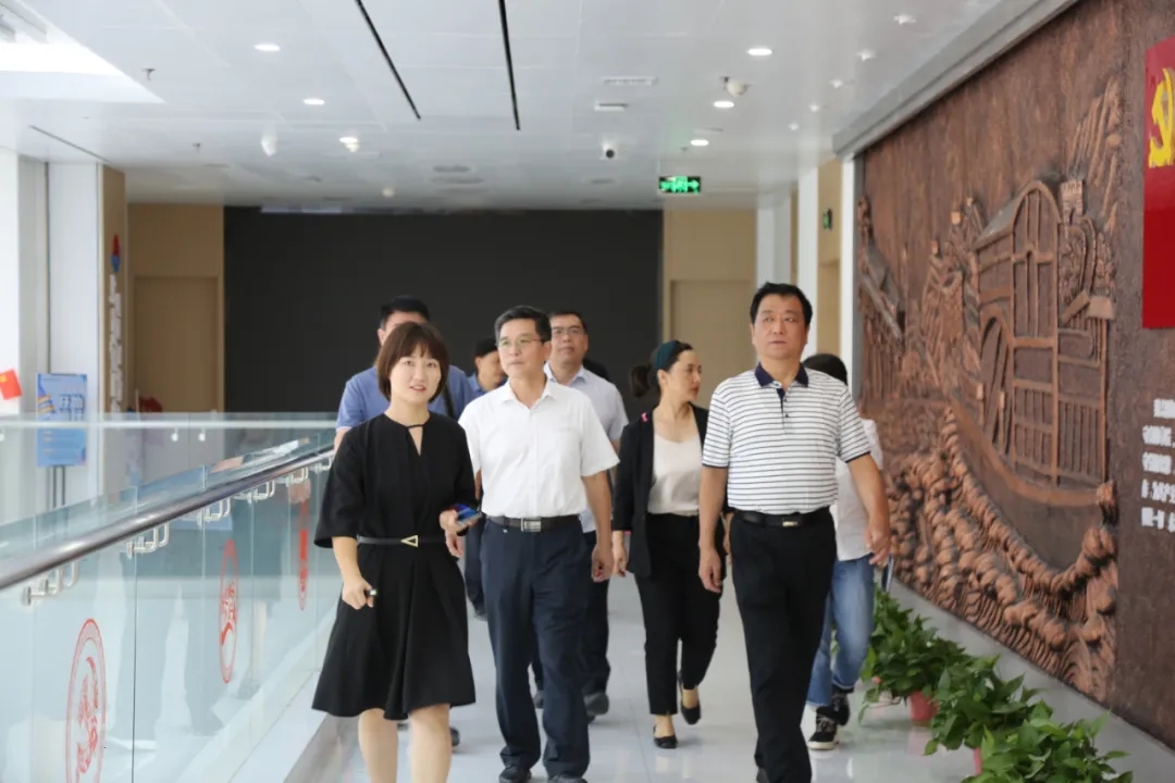 【鑫马要闻】山西省委统战部王瑜到理想创业大厦调研新的社会阶层人士统战工作(图5)