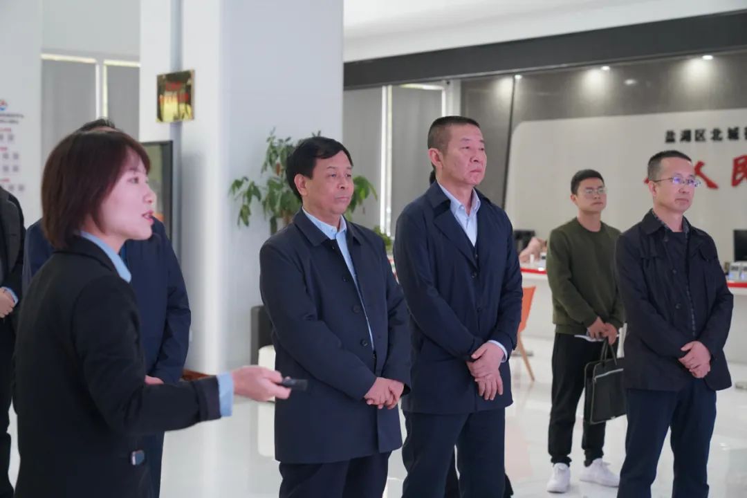 【鑫马要闻】山西省小企业发展促进局张会荣到理想创业大厦调研中小企业就业创业工作(图2)